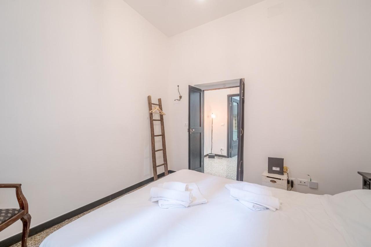 Central & Lovely Apartment In Genova - Netflix! Екстер'єр фото